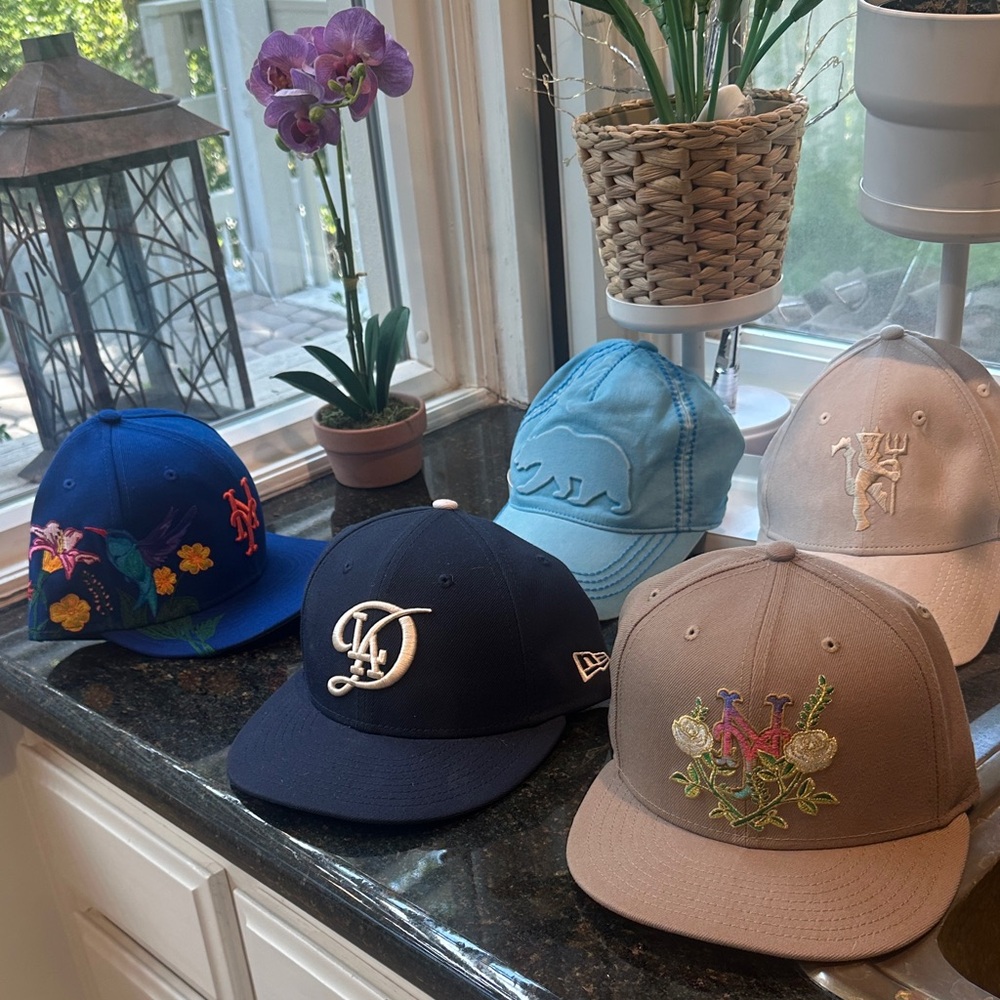Men’s Embroidered Baseball Caps Set - Picture 2 of 16